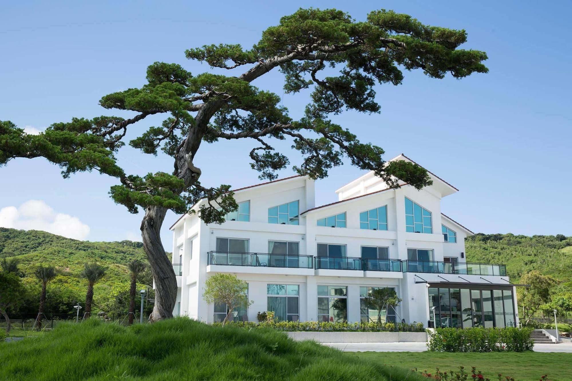 Hotel 墾丁椰林 海灘文旅 Cape Eluanbi Exterior foto